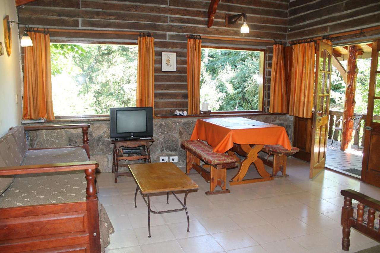 Villa Del Fiume ลากุมเบรซิตา ภายนอก รูปภาพ